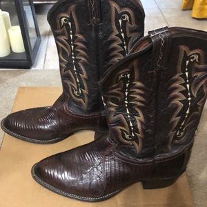 Tony Lama men cowboy boots